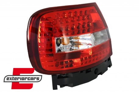 LED stražnja svjetla (crvena/kristal) / Audi A4 B5 (1994-09.2000) limuzina, LDAU47