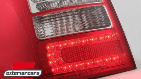 LED stražnja svjetla (crvena/kristal) / Audi A6 4B C5 karavan (1997-2004), LDAU04