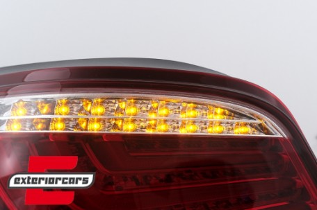 LED stražnja svjetla (crvena/kristal) / BMW serije 5 E60 LCI (03.2007-2009) limuzina, LDBMI2