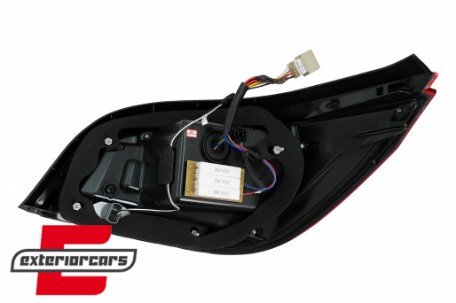 LED stražnja svjetla (crvena/kristal) / BMW serije 5 E60 LCI (03.2007-2009) limuzina, LDBMI2