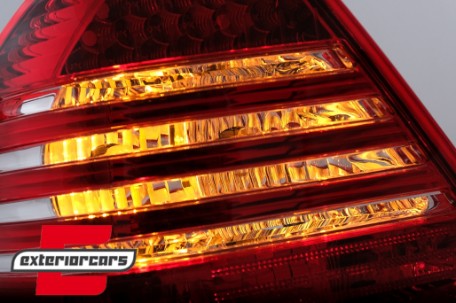 LED stražnja svjetla (crvena/kristal) / Mercedes C-klasa W203 (2000-2004) limuzina, LDME59