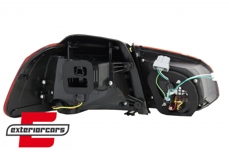 LED stražnja svjetla (crvena/kristal) / Volkswagen Golf VI (2008-2013), LDVW70