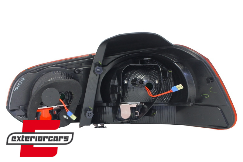 LED stražnja svjetla (crvena/kristal) / Volkswagen Golf VI (2008-2013), LDVWB5