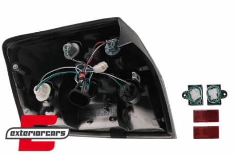 LED stražnja svjetla (crvena/smoke) / Audi A4 B6 (2000-2004) limuzina, LDAU80