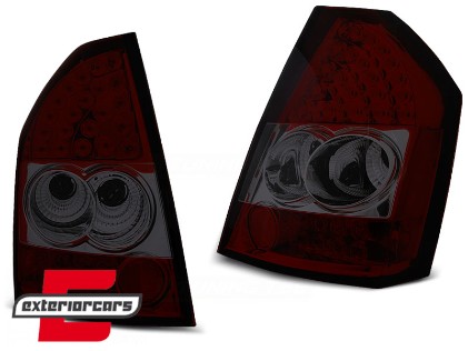 LED stražnja svjetla (crvena/smoke) / Chrysler 300C limuzina (2008-2010), LDCH13