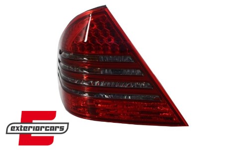 LED stražnja svjetla (crvena/smoke) / Mercedes C-klasa W203 (2000-2004) limuzina, LDME60