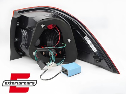 LED stražnja svjetla (crvena/smoke) / VW Golf 5 V karavan (2003-2009) Golf 6 VI karavan (2008-2013), LDVWW2