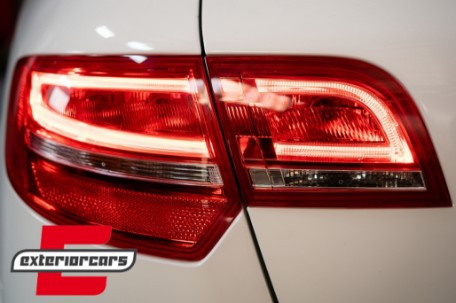 LED stražnja svjetla Facelift dizajn (crvena/kristal) / Audi A3 Sportback (2004-2008), LDAUA7