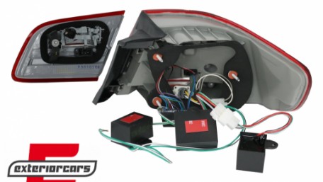 LED stražnja svjetla Facelift look (crvena/kristal) / BMW serije 3 E92 Coupe (2006-03.2010), LDBME4