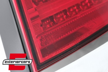 LED stražnja svjetla LedBar (crvena/kristal) / BMW serije 1 E81 E87 (09.2007-2011), LDBM87