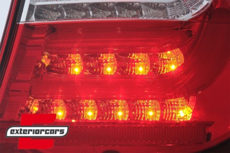 LED stražnja svjetla LedBar (crvena/kristal) / BMW serije 1 E81 E87 (09.2007-2011), LDBM87