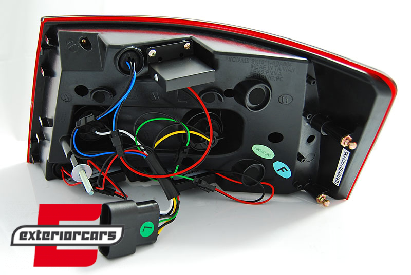 LED stražnja svjetla LedBar (crvena/smoke) / Audi A6 C6 4F limuzina (2004-07.2008), LDAUC1
