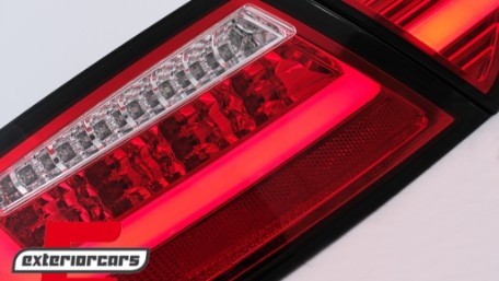 LED stražnja svjetla LedBar dizajn (crvena/kristal) / Audi A5 8T Coupe Cabrio Sportback (2007-2011), LDAUE2