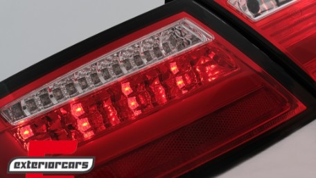 LED stražnja svjetla LedBar dizajn (crvena/kristal) / Audi A5 8T Coupe Cabrio Sportback (2007-2011), LDAUE2