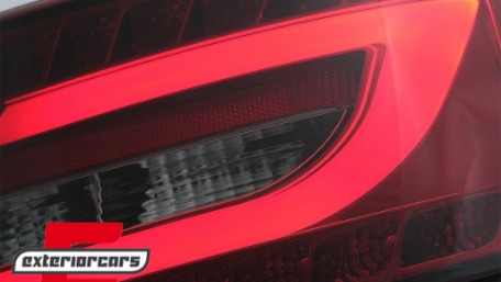 LED stražnja svjetla LedBar dizajn (crvena/smoke) / Audi A6 C6 4F limuzina (2004-07.2008), LDAUC6