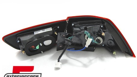 LED stražnja svjetla LightBar (crvena/smoke) / Mitsubishi Lancer 8 limuzina (2007-2011), LDMI09