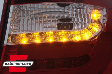 LED stražnja svjetla LightBar dizajn (crvena/kristal) / BMW serije 1 E81 E87 (2004-08.2007), LDBM82