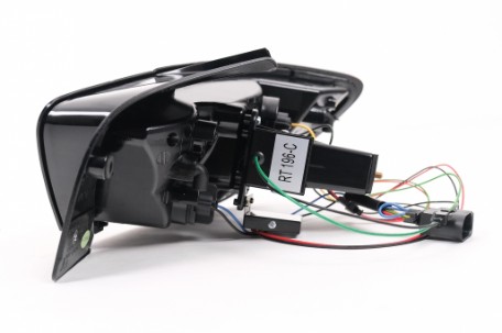 LED stražnja svjetla LightBar dizajn (crvena/kristal) / Seat Ibiza 6J (2008-2012) hatchback 3V, LDSE21