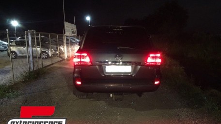 LED stražnja svjetla LightBar dizajn (crvena/kristal), TLTOLC08LED