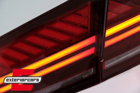 LED stražnja svjetla LightBar Facelift dizajn (crvena/smoke) / Audi A7 4G (2010-2014), TLAUA74G