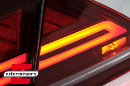 LED stražnja svjetla LightBar Facelift dizajn (crvena/smoke) / Audi A7 4G (2010-2014), TLAUA74G