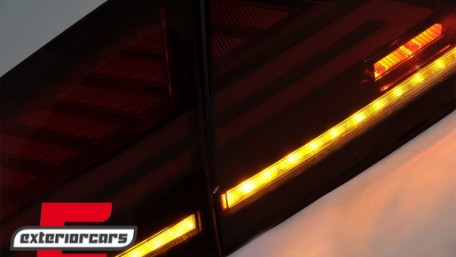 LED stražnja svjetla LightBar Facelift dizajn (crvena/smoke) / Audi A7 4G (2010-2014), TLAUA74G