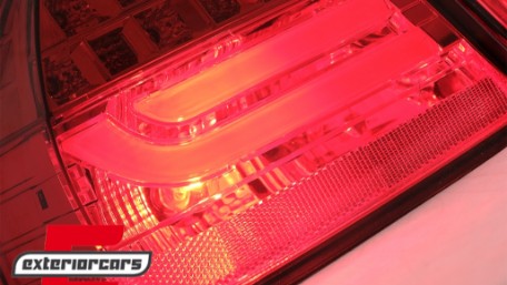 LED stražnja svjetla LightBar LCI dizajn (crvena) / BMW serije 3 E90 limuzina (2005-2008), LDBMC7
