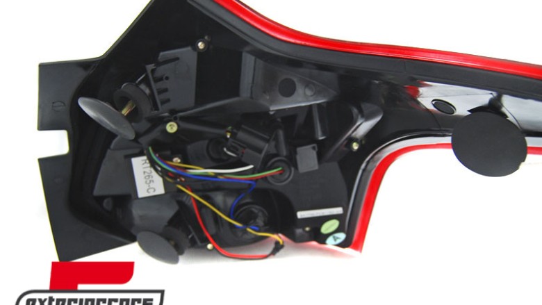 LED stražnja svjetla SEQ žmigavci (crvena/smoke) / Ford Focus 3 Hatchback (2011-10.2014), LDFO57