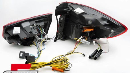 LED stražnja svjetla SEQ žmigavci LCI dizajn (smoke) / BMW serije 3 F31 karavan (2011-2019), LDBMN4