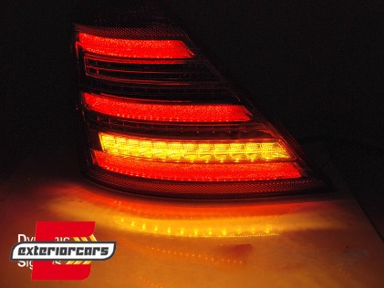 LED stražnja svjetla SEQ žmigavci W222 look (crvena/smoke) / Mercedes S-klasa W221 (2005-2009), LDMEE2