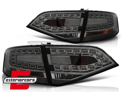 LED stražnja svjetla (smoke) / AUDI A4 B8 limuzina (2008-2011), LDAU88