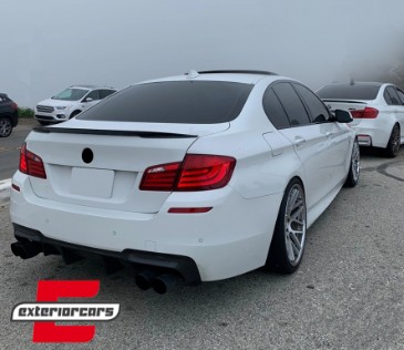 Lip bunkera M-Performance dizajn (piano crna) / BMW serije 5 F10 (2010-2017), 39961SET