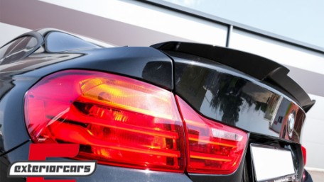 Lip bunkera M4 CS dizajn (piano crna) / BMW serije 4 Gran Coupe F36 (2014-2019), 5111153-3