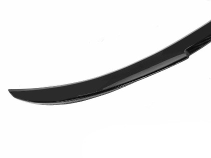 Lip bunkera M4 dizajn (piano crna) / BMW serije 4 F33 M4 F83 (2013-2019), SPBM21