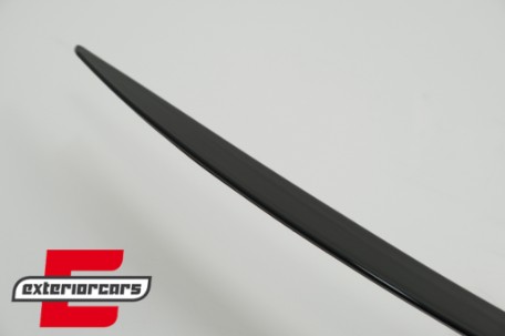 Lip bunkera (piano crna) / Tesla Model Y (2020-), TSTSLMY