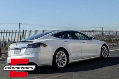 Lip bunkera (pravi carbon) / Tesla Model S (2012-, 7401CF