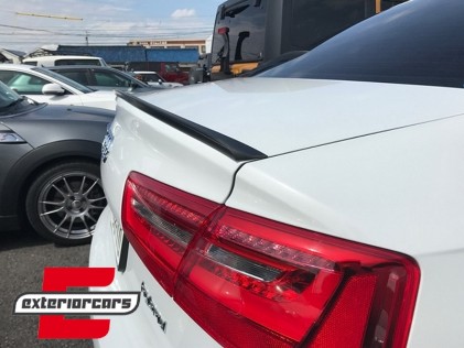 Lip bunkera S-line dizajn (piano crna) / Audi A6 C7 4G limuzina (2011-2018), TSAUA64GPB