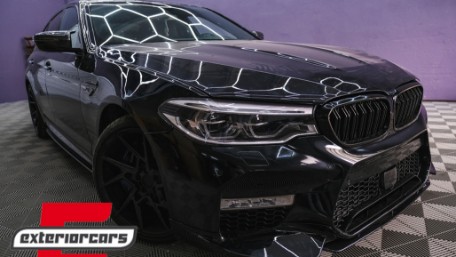 Nastavci pragova M-Performance dizajn (piano crna) / BMW serije 5 G30 limuzina G31 karavan (2017-2023), 20783-3