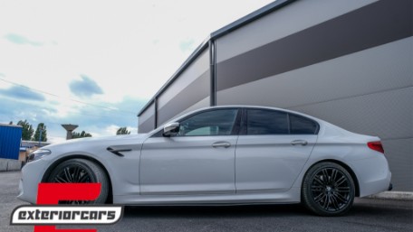 Nastavci pragova M-Performance dizajn (piano crna) / BMW serije 5 G30 limuzina G31 karavan (2017-2023), 20783-3