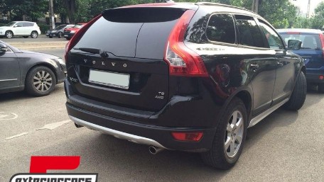 Off road paket & pragovi R-dizajn, COVXC60OP