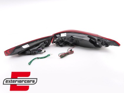 OLED full LED stražnja svjetla SEQ žmigavci (crvena) / BMW serije 4 G22 G23 (2020-), LDBML9