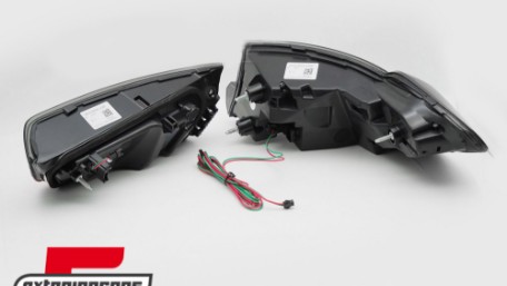 OLED full LED stražnja svjetla SEQ žmigavci (smoke) / BMW serije 3 G20 G28 M3 G80 limuzina (2018-2022), LDBML4