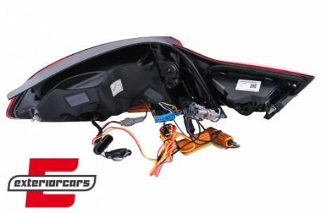 OLED stražnja svjetla SEQ žmigavci (crvena) / BMW serije 4 F32 F33 F36 M4 F82 F83 (2013-03.2019), LDBML7