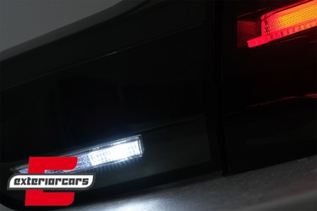OLED stražnja svjetla SEQ žmigavci (smoke) / BMW serije 4 F32 F33 F36 M4 F82 F83 (2013-03.2019), LDBML8