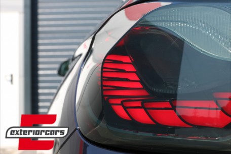 OLED stražnja svjetla SEQ žmigavci (smoke) / BMW serije 4 F32 F33 F36 M4 F82 F83 (2013-03.2019), LDBML8