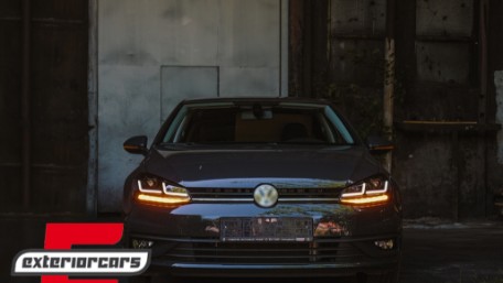 OSRAM Full LED prednja svjetla LEDriving SEQ žmigavci GTI look / VW Golf 7.5 Facelift (2017-2020), LEDHL109-GTI