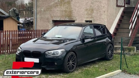 Poklopac motora CS dizajn / BMW serije 1 F20 F21 (2010-2019) BMW serije 2 F22 F23 F87 M2 (2012-2021), HDBMF22M2CS