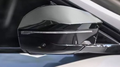 Poklopci retrovizora M Sport dizajn (piano crna) / BMW serije 5 G60 G61 (2024-), 43687