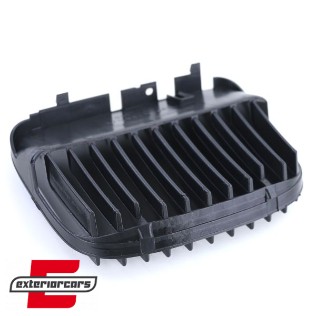 Prednja maska bez znaka (crna) / Seat Leon Toledo 1M (1999-2006), 11176