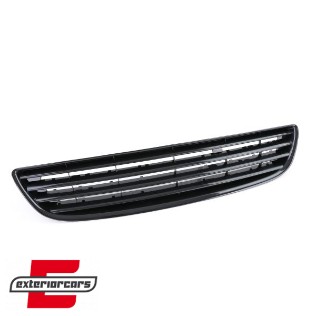 Prednja maska bez znaka (piano crna) / Opel Zafira A (1999-2005), 13837